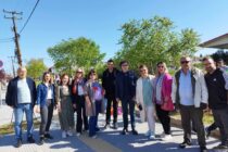 Δήμος Ορεστιάδας: Μαθητές και εκπαιδευτικοί φύτεψαν λουλούδια και ομόρφυναν την πόλη