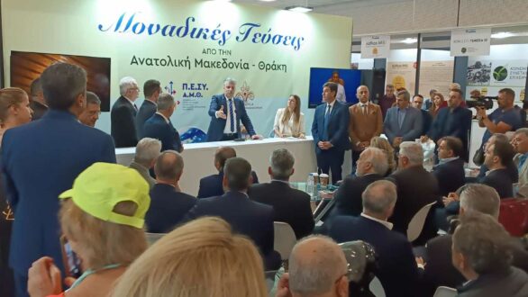 Πλήθος κόσμου στην Έκθεση «Μοναδικές Γεύσεις από την Ανατολική Μακεδονία και Θράκη» στο Μετρό Συντάγματος