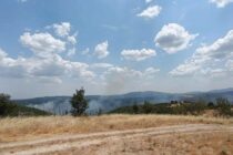 Για τρίτη ημέρα ξεσπάει πυρκαγιά στην Ρούσσα – Φωτιά και στον Λαγό Διδυμοτείχου