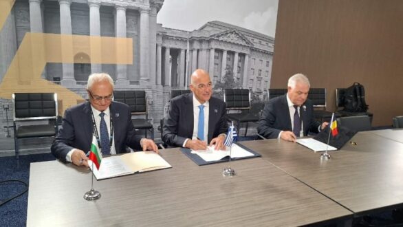 Υπεγράφη συμφωνία για Στρατιωτικό Διάδρομο Αλεξανδρούπολης – Βουλγαρίας – Ρουμανίας