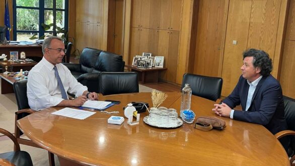 Για Ιρλανδική Διάβαση Καστανεών, σιδηροδρομική σύνδεση και επιπλέον χρηματοδότηση συζήτησαν Παπαδόπουλος & Σταϊκούρας