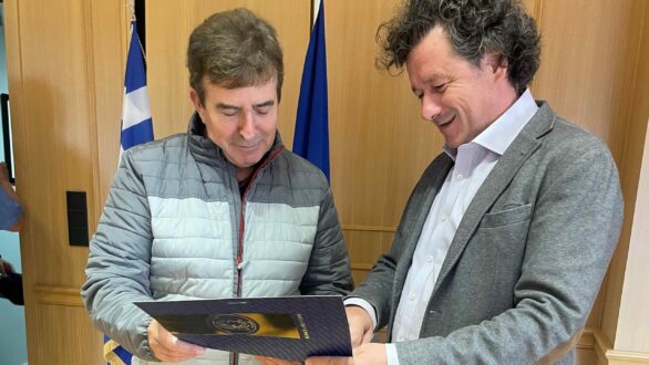 Δεν είναι επίτιμος δημότης Ορεστιάδας ο Μ. Χρυσοχοΐδης όπως παρουσιάστηκε από Δήμο και Υπουργείο