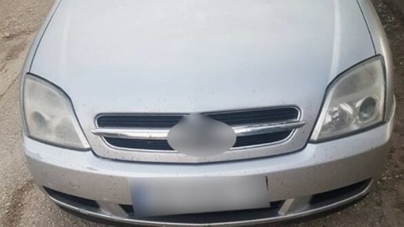 Σύλληψη διακινητή με 8 άτομα στους Μεταξάδες