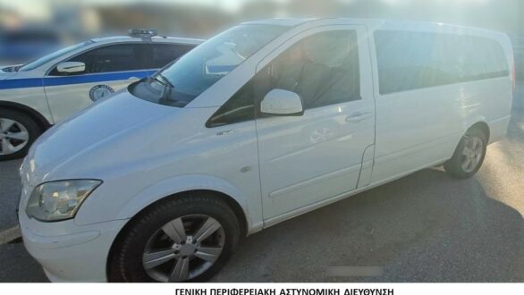 Ορεστιάδα: Σύλληψη διακινητή με 12 άτομα – Προσπάθησε να διαφύγει πεζός