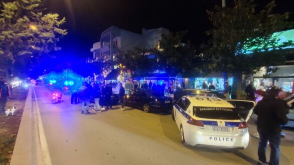 Ανακοίνωση της ΕΛ.ΑΣ. για το χθεσινό περιστατικό με διπλοπαρκαρισμένο όχημα & 2 συλλήψεις στο κέντρο της Ορεστιάδας