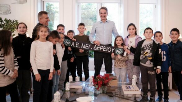 Συνάντηση Κυριάκου Μητσοτάκη με μαθητές του μειονοτικού Δημοτικού Σχολείου και του Σχολείου Δεύτερης Ευκαιρίας του Μεγάλου Δερείου Σουφλίου