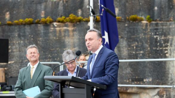 Με τους Ομογενείς της Αυστραλίας ο Σταύρος Κελέτσης, επικεφαλής Αντιπροσωπείας της Βουλής