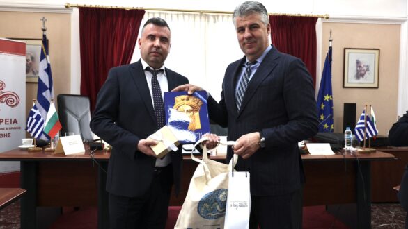 Στρατηγικής σημασίας ο οδικός άξονας Δημάριο – Ρουντόζεμ: Στο επίκεντρο συνάντησης του Περιφερειάρχη ΑΜΘ με τον Νομάρχη Σμόλιαν