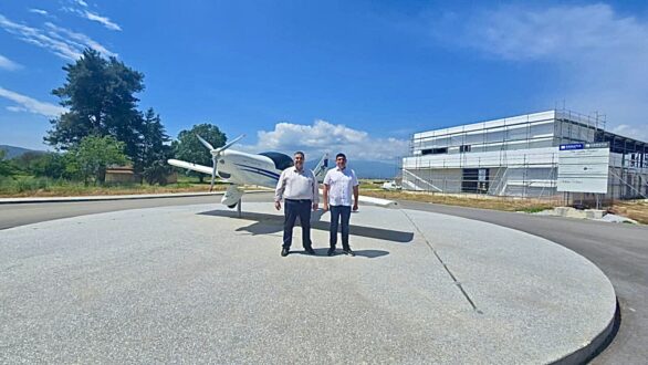 Επίσκεψη Αντιπεριφερειάρχη Ανάπτυξης, Επιχειρηματικότητας ΠΑΜΘ στη σχολή εκπαίδευσης πιλότων Egnatia Aviation