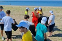 Παγκόσμια Ημέρα Περιβάλλοντος – Τα παιδιά του Ειδικού Σχολείου Αλεξανδρούπολης καθαρίζουν με χαμόγελο την παραλία