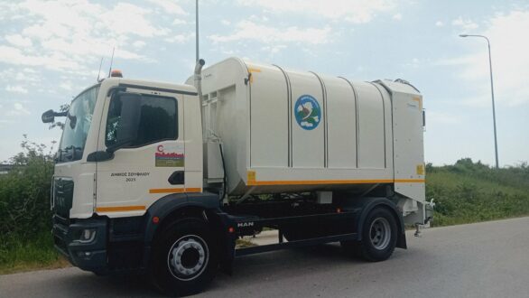 Nέο απορριμματοφόρο απέκτησε ο Δήμος Σουφλίου