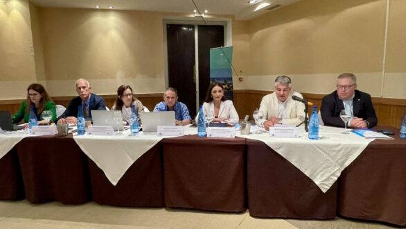 Ο Περιφερειάρχης Χ. Τοψίδης στη Θάσο: Στο επίκεντρο τα έργα υποδομής και η νέα αναπτυξιακή στρατηγική