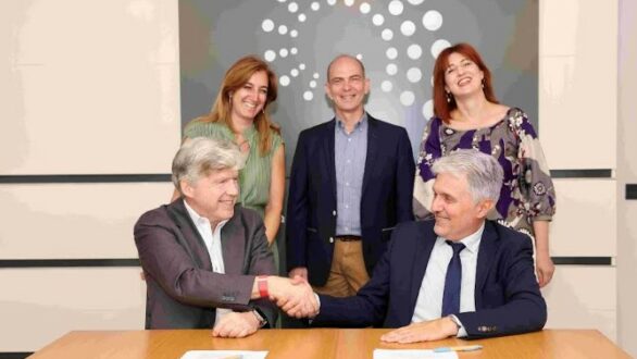 Μνημόνιο Συνεργασίας μεταξύ ΔΠΘ και Ένωσης Ασφαλιστικών Εταιριών Ελλάδος