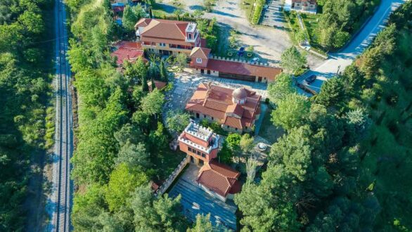 Πανηγυρίζει η Μονή Αγίας Σκέπης & Αγίας Παρασκευής στη Ν. Βύσσα – Το πρόγραμμα