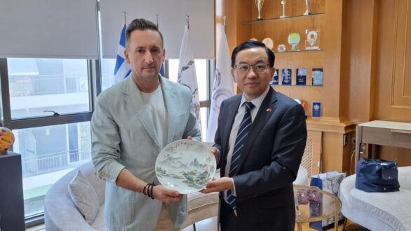 Συνάντηση του Δημάρχου Αλεξανδρούπολης με τον νέο Πρέσβη της Κίνας