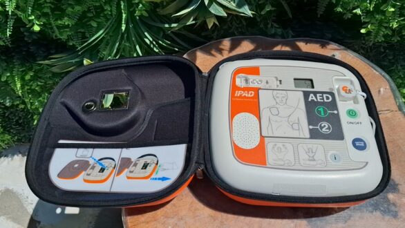 Αυτόματοι εξωτερικοί απινιδωτές έχουν τοποθετηθεί σε beach bars στην Αλεξανδρούπολη