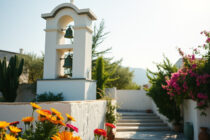 Πώς πληρώνεται η αργία του Δεκαπενταύγουστου