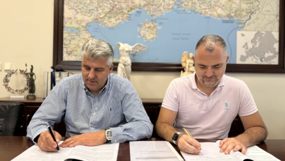 ΠΑΜΘ: Υπεγράφη η σύμβαση για τη νομιμοποίηση και διάσωση της παραλιακής οδού Δικέλλων – Μεσημβρίας