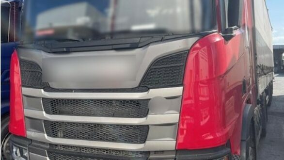 Συνελήφθησαν 3 διακινητές με 20 μη νόμιμους μετανάστες