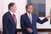 Συνάντηση του υπουργού Εσωτερικών των ΗΠΑ με τον Σταύρο Παπασταύρου – Στρατηγική συνεργασία με αμερικανικό LNG μέσω Αλεξανδρούπολης