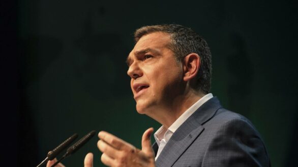 Παραιτήθηκε από βουλευτής ο Αλέξης Τσίπρας