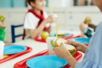 Σχολικά Γεύματα: Γιατί λείπουν Ορεστιάδα, Σουφλί και Σαμοθράκη από το ΦΕΚ με τα 1918 σχολεία