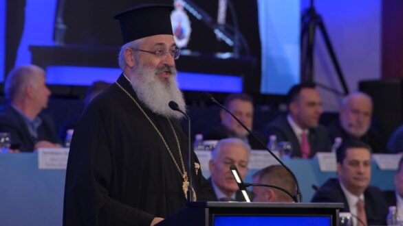 «Να μη γίνει η ενδοχώρα χαμένη υπόθεση» – Χαιρετισμός του Μητροπολίτη κ. Ανθίμου στο συνέδριο της ΚΕΔΕ