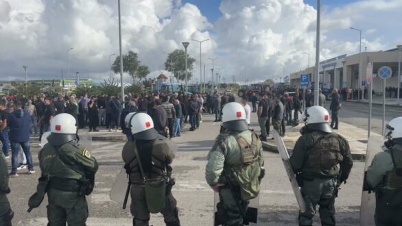 Αποχώρησε από το αεροδρόμιο Αλεξανδρούπολης ο Πρωθυπουργός χωρίς να συναντηθεί με τους αγρότες