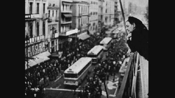 Η κυρία Βέμπο ήταν η μόνη που μας άνοιξε για να κρυφτούμε – “Τους αλήτες” έλεγε. “Τους αλήτες! Τι κάνανε στα παιδιά”…