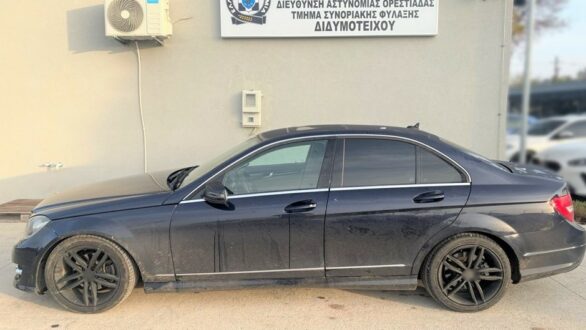 Σύλληψη διακινητή στο Διδυμότειχο μετέφερε έξι άτομα