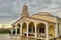 Ο Μητροπολίτης Δαμασκηνός στον Ι.Ν. Αγίων Κωνσταντίνου και Ελένης Βάλτου Ορεστιάδας