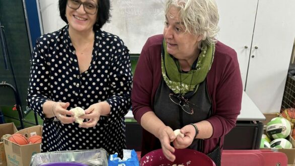 Χριστουγεννιάτικα έθιμα ζωντάνεψαν στο Δημοτικό σχολείο Δικαίων