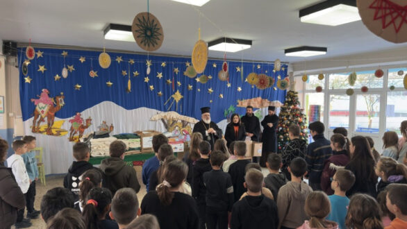 Δώρα αγάπης σε 1.000 μαθητές από τον Μητροπολίτη Διδυμοτείχου ενόψει Χριστουγέννων