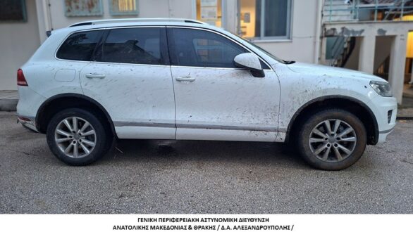 Καταδίωξη και συλλήψεις διακινητών σε Έβρο και Ροδόπη