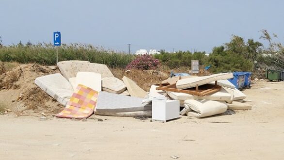 Συλλογή ογκωδών απορριμμάτων στη Σαμοθράκη